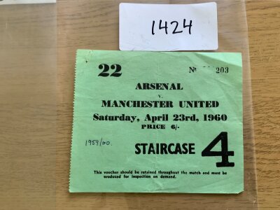 59/60 Arsenal v Manchester United Football Ticket: Good condition league division one ticket with 1959/60 written to front.