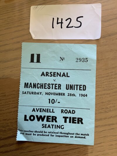 64/65 Arsenal v Manchester United (Champions) Football Ticket: Good condition league ticket dated 28 11 1964 in which Manchester United won the league this season.