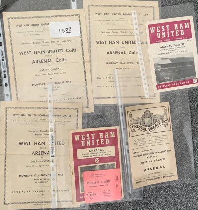 Arsenal Away SJFC + Southern Floodlit Football Programmes: SJFC 1957 1958 1966, West Ham plus SFC v 58/59 West Ham with ticket, Crystal Palace, 56 West Ham. (7)