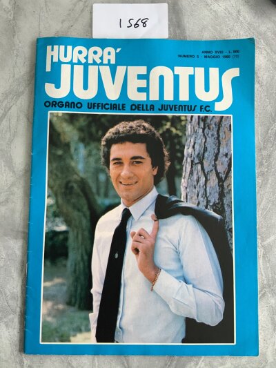 79/80 Juventus v Arsenal ECWC Semi Final Football Magazine: Hurra Juventus issued for May 1980 with some of the 68 page magazine dedicated to both legs of the match. Excellent.