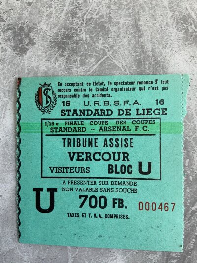93/94 Standard Liege v Arsenal European Cup Football Ticket: Good condition ticket plus programme, welcome map and colour team sheet. (4)