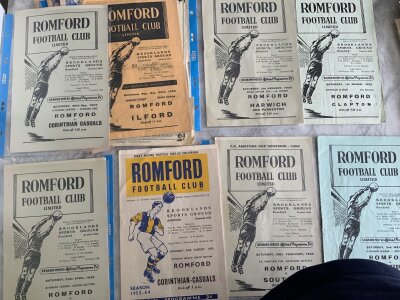 Romford 1950s Football Programmes: Spanning the whole decade there are around 50 aways and 30 homes in very good condition. Must view. (est 80).
