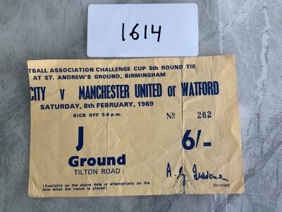 68/69 Birmingham City v Manchester United FA Cup Football Ticket: Dated 8 2 1969 the 5th round ticket has folding.