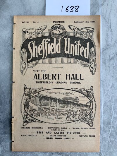 1926 - 1927 Sheffield United v Leeds United Football Programme: Good condition league programme with no team changes. Ex bound with covers intact.