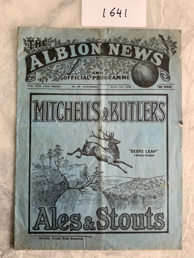1927 - 1928 West Brom v Leeds United Football Programme: Good condition league programme with no team changes. Fold.
