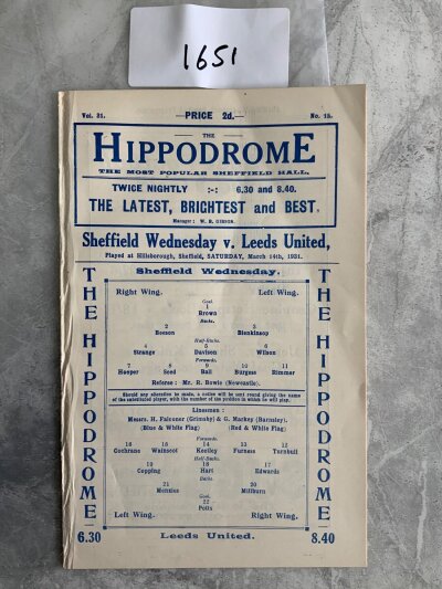 1930 - 1931 Sheffield Wednesday v Leeds United Football Programme: Good condition league programme with no team changes. Ex bound with covers.