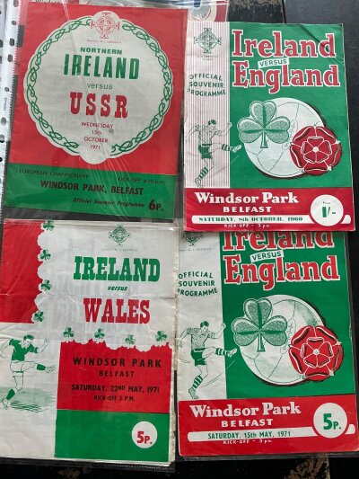 Northern Ireland Home Football Programmes: six from the 50s then a quantity in excellent condition up to the millennium. (est 75)