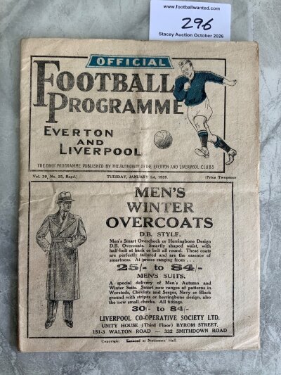 34/35 Everton v Derby Football Programme: Good condition league match with no team changes. Folding.