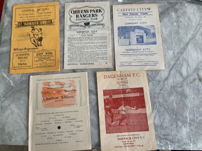 Norwich City Football Programmes: 54/55 home reserves v Charlton. Away 71/72 Dagenham EACSF with score, 61/62 Cardiff reserves, 63/64 QPR Youth Cup, 67/68 Gt Yarmouth. Good. (5)