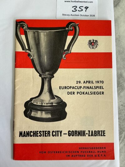 1970 ECWC Final Football Programme Gornik v Manchester City: Excellent condition programme with City team filled in to team page.