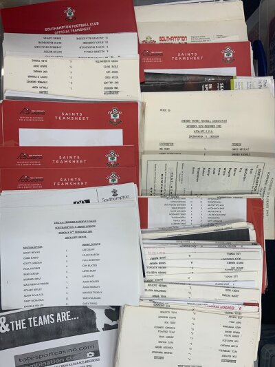 Southampton Home Reserve + Youth Home Football Programmes: From the late 60s onwards with the majority much newer. Heavy duplication in very good condition. (Est 300+)