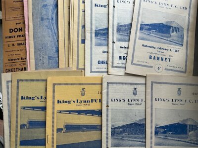 Kings Lynn Football Programmes: 17 homes and 5 aways from 59/60 to 70/71 plus 15 homes from 2024/25. Mainly good with a couple hole punched.