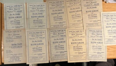 Ipswich Town 47/48 Home Football Programmes: Good condition league division 3 matches v Aldershot Torquay Notts County Exeter Reading Southend Swindon Crystal Palace Swansea Norwich + Orient. 4 pagers with some having team changes. (11)