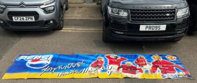 Manchester United Pepsi Thailand 2001 Tour Banner: Measuring 11 feet long featuring Keane Beckham Cole Soljskaer and removed from Manchester United’s training ground. Rare item.