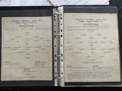 Arsenal Single Sheet Home Reserve + Youth Football Programmes: Includes 56/57 Wembley, 57/58 Icknield Youth, 60/61 Brighton Met League, St Neots Met League Final, 62/63 Colchester Reserves, 65/66 West Ham SJFC final, 66/67 London Youth, 70/71 Coventry Youth Cup. Quantity of minor matches not involving Arsenal played at Highbury from the 80s and 90s plus many reserves and team sheets. Duplication.