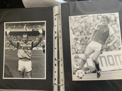 Ex Arsenal Players Football Photos: This folder is slightly different as has players in either International kit or their club kit before if after there time at Arsenal. Many have press stamps. (est 70+)