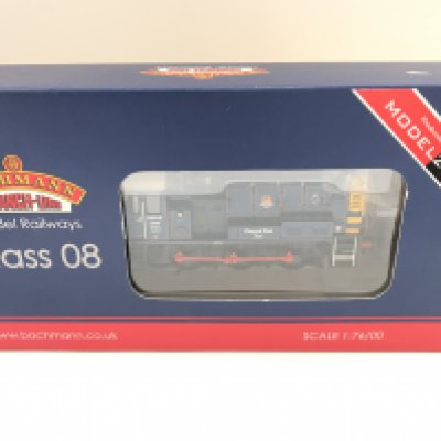 A Boxed Bachmann 00 Gauge Class 08 Diesel Shunter Liverpool Street Pilot #32-111Y.