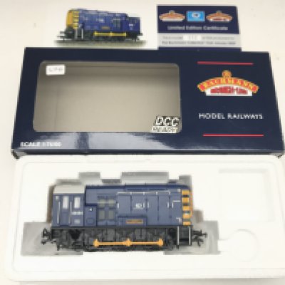 A Boxed Bachmann 00 Gauge Class 08 Diesel Shunter 08484 Port Of Felixstowe Captain Nathaniel Darell. Exclusive To Bachmann Collectors Club. Limited to 504 #32-102K DCC Ready.