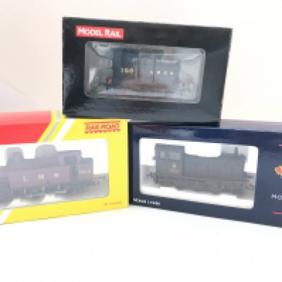 3 X Boxed 00 Gauge Locomotives. A Hornby LMS 0-6-0T 3F No. 7413. #R2674. A Model Rail LNER Y1/ Sentinel No.15 and a Bachmann 04 Diesel Shunter 11222 Black E/Emblem.