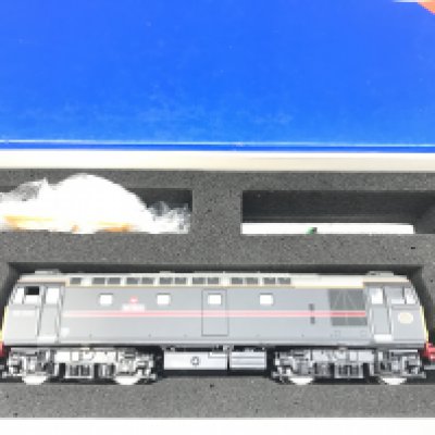 A Boxed Heljan 00 Gauge 33202 Fragonset Meteor.