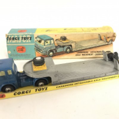 A Boxed Corgi Carrimore Detachable Axle Machinery Carrier. Box Is Worn. #1131.