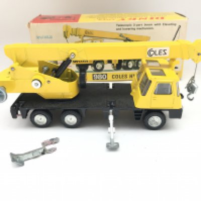 A Boxed Dinky Toys Coles Hydra Truck 150T #980 a/f. No Reserve.
