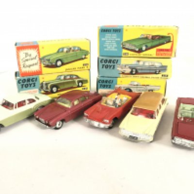 5 X Boxed Corgi Vehicles. A Jaguar Mark X #238. A Bentley Continental #224. A Chrysler Imperial #246. A Plymouth Sports Suburban Station Wagon #219 and a Thunderbird-Open Sports #215S.