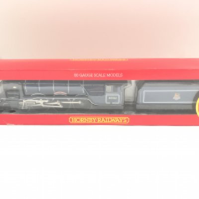 A Boxed Hornby 00 Gauge BR 4-6-2 Loco Class A3 Pretty Polly Limited Edition. #R129.