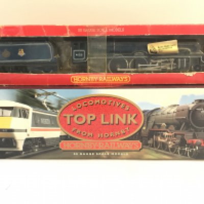 2 X Boxed Hornby 00 Gauge Locomotives. A SR 4-6-2 Loco Bideford West Country Class #R265. And BR 4-6-2 Lady Patricia #R.037.