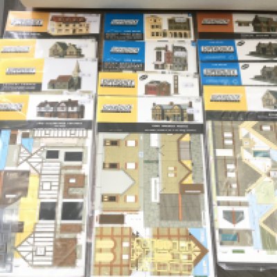 A collection of 12 new Superquick card models 00 gauge. No reserve