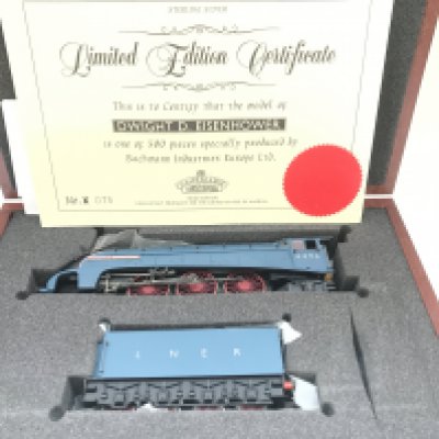 A Boxed Bachmann 00 Gauge Dwight D Eisenhower in Presentation Box.