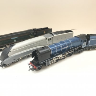 3 Loose Hornby 00 Gauge Locomotives. City Of Chester. Silver Fox And 41 Squadron.