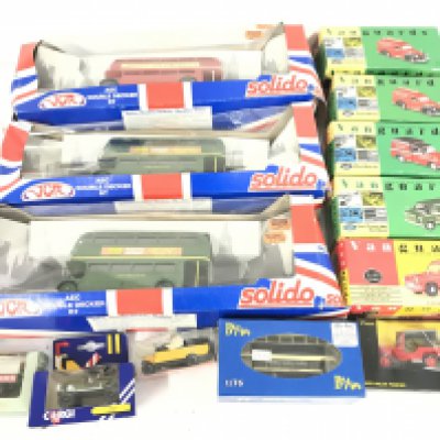 A Collection of Boxed Solido Buses. Vanguards.etc No Reserve.