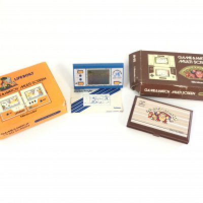 A Boxed Nintendo Donkey Kong Multi Screen , missing battery cover, a unboxed Gakken Donkey Angler with instructions, plus a Nintendo Lifeboat multi screen box with instructions, the game console is missing.