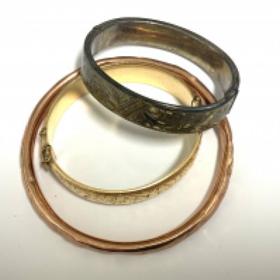 3 vintage bangles in various conditions, 9ct Rose gold, 9ct gold filled, unmarked metal example.