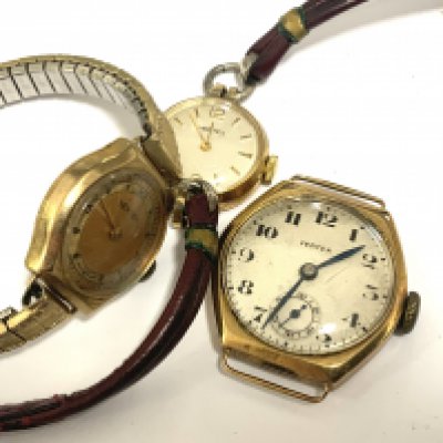 3 gold cased Vertex vintage watches. 