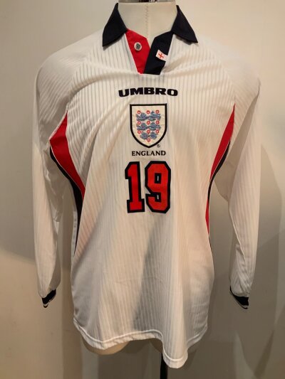 England 1998 Match Issued Under 21 Football Shirt: Long sleeve Umbro shirt number 19 to front and rear in excellent condition.