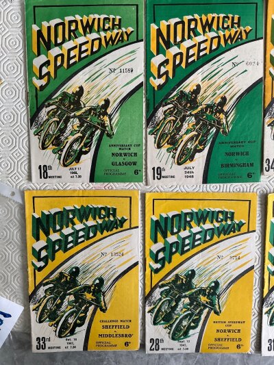 Norwich Speedway Programmes: 8 excellent condition programmes from 1947 and 1948 plus a handbook from 1948. C/W 2 Rayleigh Rockets from 1949.