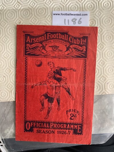 1926 - 1927 Arsenal v Aston Villa Football Programme: Good condition league match with no team changes. Rusty staples present and holding firm. Small tear on team page.