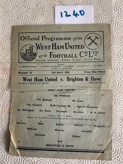 42/43 West Ham v Brighton Football Programme: Poor/fair condition league cup south single sheet with no team changes. Lots of small tears to edges.