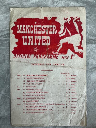 41/42 Manchester United v Wolves Football Programme: Fair condition War Cup programme dated 11 4 1942 with no team changes. Single sheet has fold and creasing.