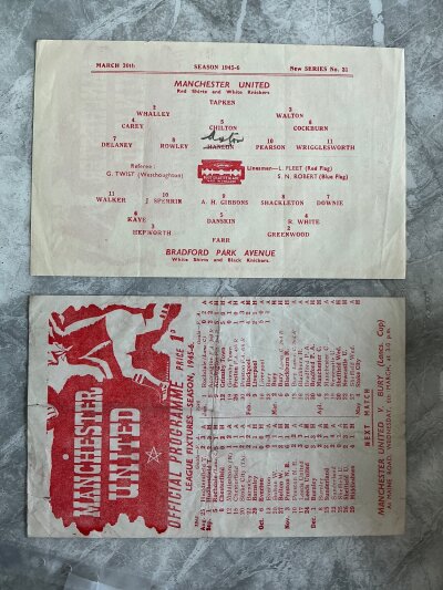 45/46 Manchester United Home Football Programmes: Good condition single sheet programmes. 23 from the numbered series of 26. Opponents are Huddersfield Chesterfield Barnsley Everton Bolton Preston Leeds Burnley Sunderland Sheffield United Middlesbrough Accrington Stanley Grimsby Preston Blackpool Liverpool Bury Blackburn Bradford Park Avenue Manchester City Sheffield Wednesday Newcastle and Stoke. Only 4 do not have team changes or score written. Rare chance. (23)