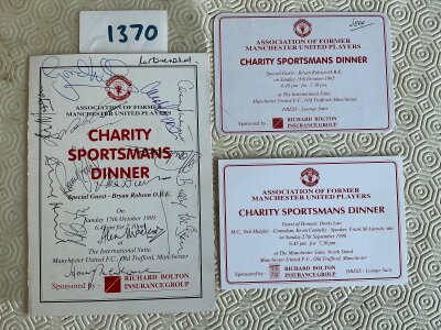 Manchester United Signed Football Menu: 1995 Man Utd former players association menu multi signed with 26 signatures including Robson Hill Crerand Ferguson Gowling Sadler Blanchflower McGuinness McShane Herd Moran and more. C/W ticket.