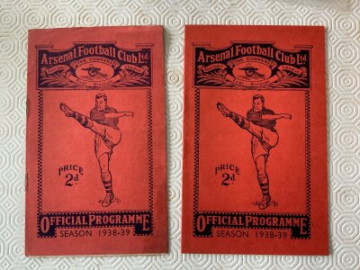 38/39 Arsenal Complete Home Football Programmes: Includes Manchester United Leeds in fact all 21 league plus Swiss Wanderers and Tottenham Jubilee match. Very good. (23)
