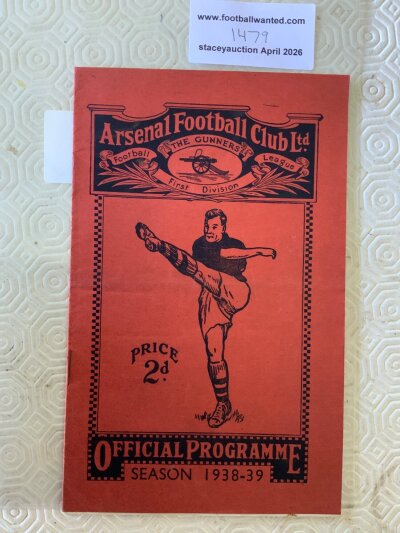 38/39 England v Rest Of Europe Football Programme: Full international played at Arsenal on 26 10 1938. Excellent condition with no team changes.