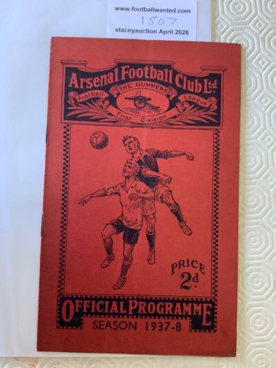 37/38 Arsenal (Champions) v Charlton Football Programme: League match in very good condition with no team changes.