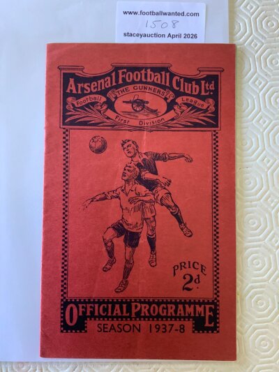 37/38 Arsenal (Champions) v Brentford Football Programme: League match in very good condition with no team changes. C/W season ticket application.