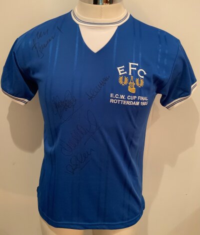 Everton 1985 European Cup Winners Final Signed Football Shirt: Blue short sleeve shirt. Signed to front by 5 players.