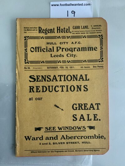 1910 - 1911 Hull City v Leeds City Football Programme: Excellent condition ex bound programme with covers dated 18 2 1911. No team changes. Rounding of right hand corners where previously bound. Leeds City became Leeds United 8 years later.