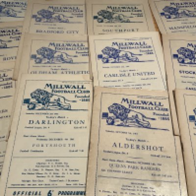 1960s Millwall Home Football Programmes: Spanning the whole decade in excellent condition. Around 140 plus a few early 70s with instructions to sell. (150+)